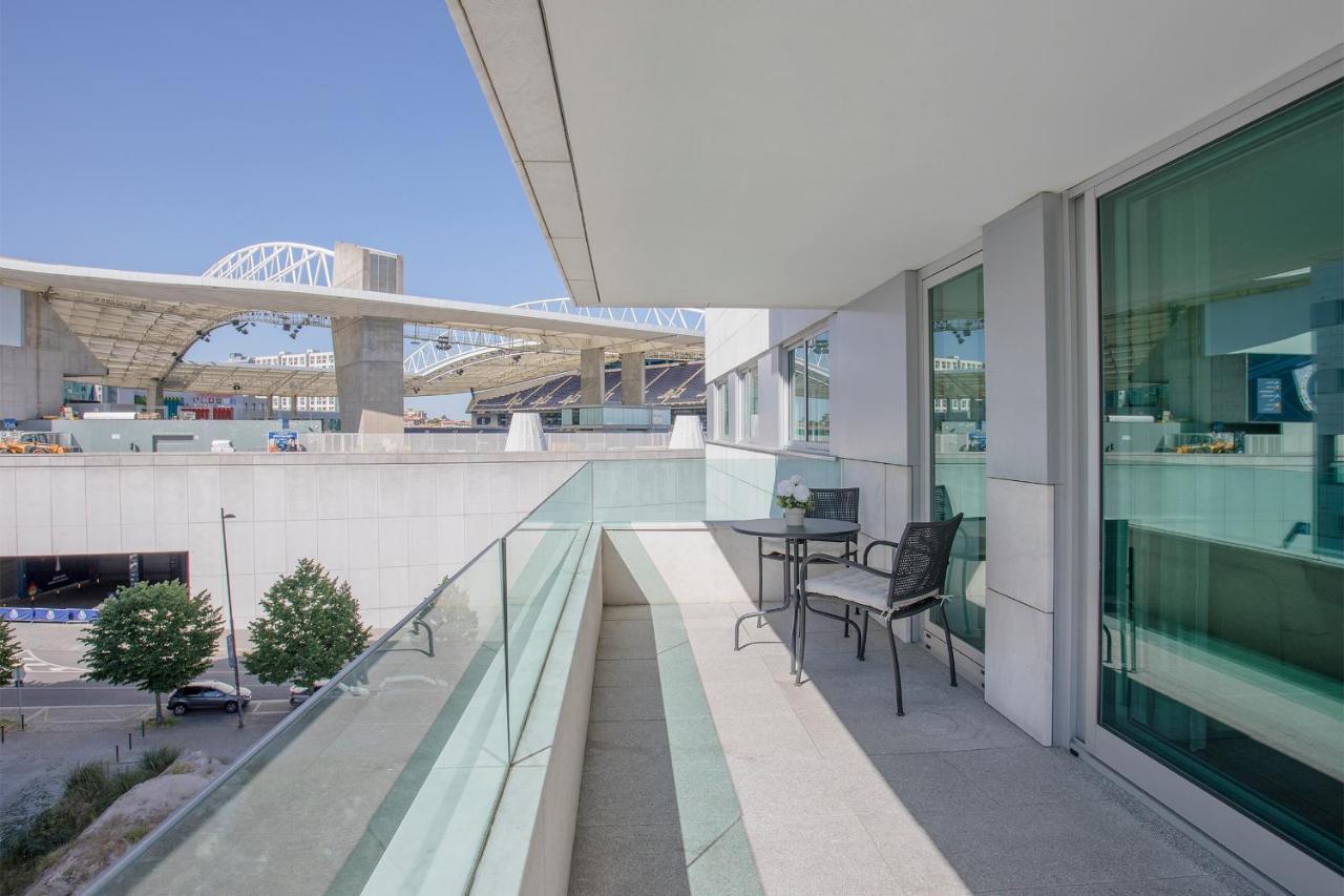 Liiiving in Porto - Balcony Dragão View Apartamento Exterior foto